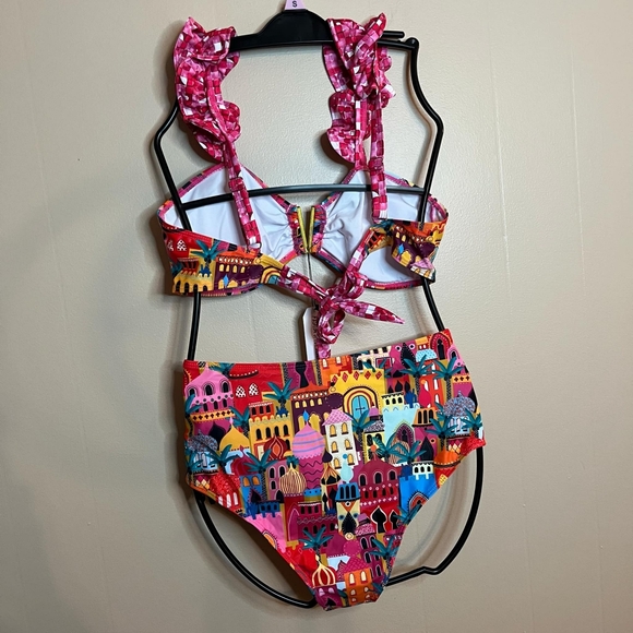 Sporlike Pink Printed Mediterranean City Scene Bikini Set - Picture 2 of 10